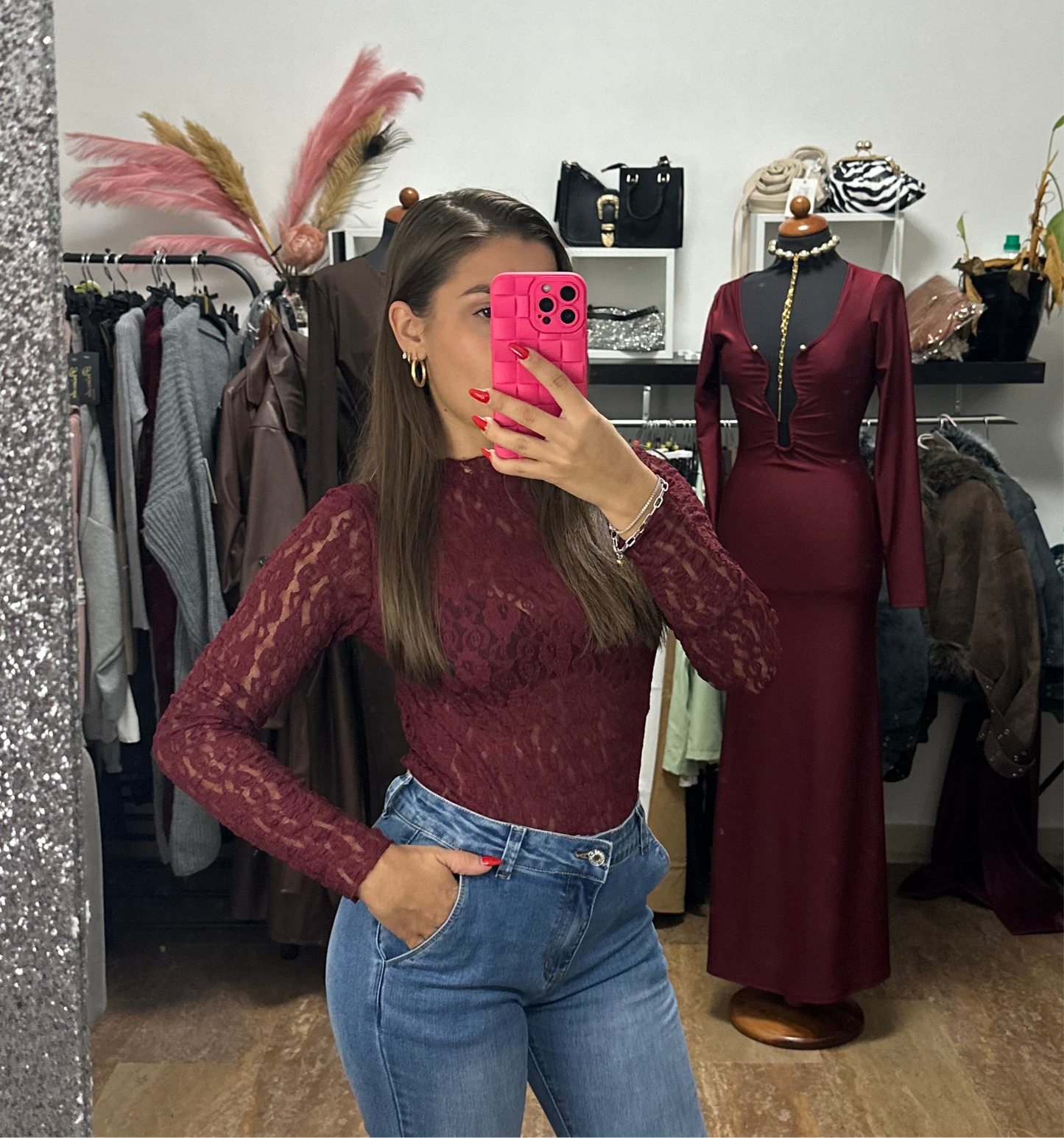 Maglietta in pizzo trasparente